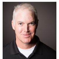 Alex Leydenfrost headshot