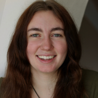 Sam Smelser headshot